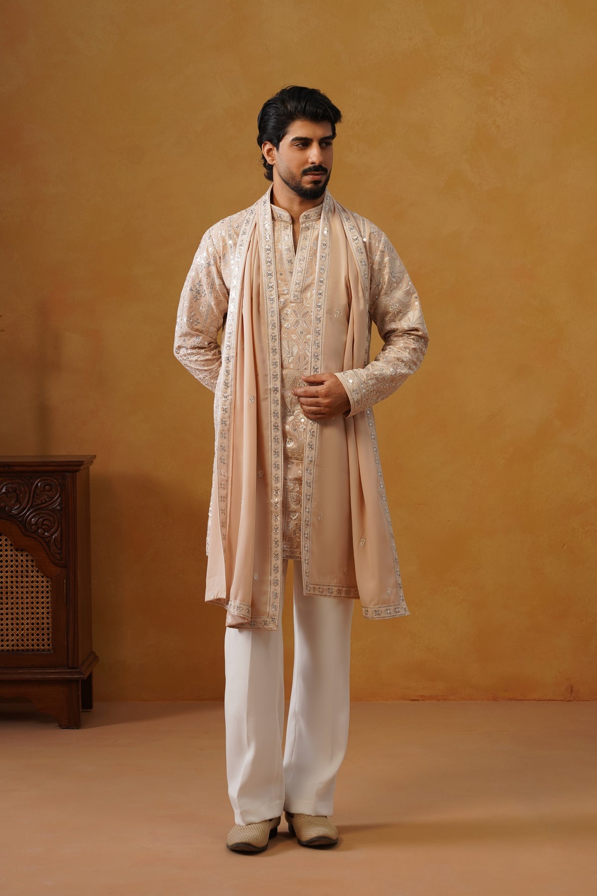 Rooh | Blush Peach V-Neck Kurta & Trouser Set with Dupatta