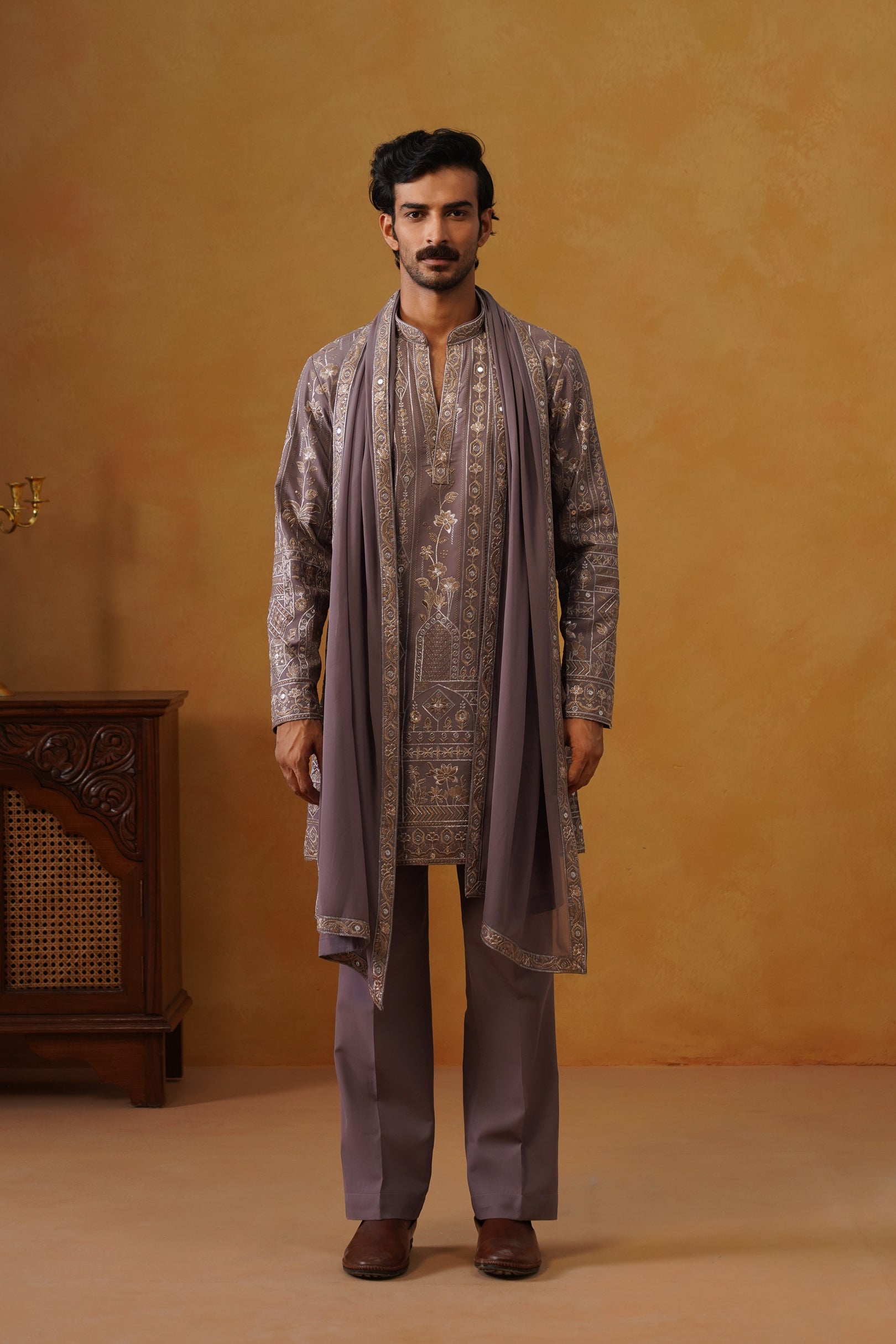 Nawab Dusty Lavender Embroidered Kurta Set with V-Neck Placket & Dupatta