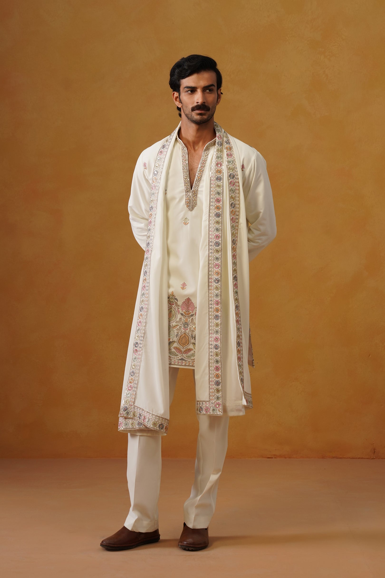 Viraj Ivory V-Neck Kurta Set with Dupatta