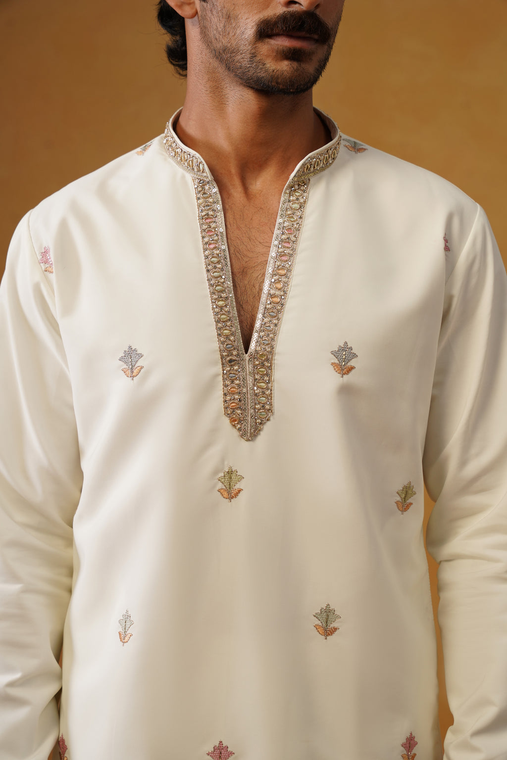 Viraj Ivory V-Neck Kurta Set with Dupatta